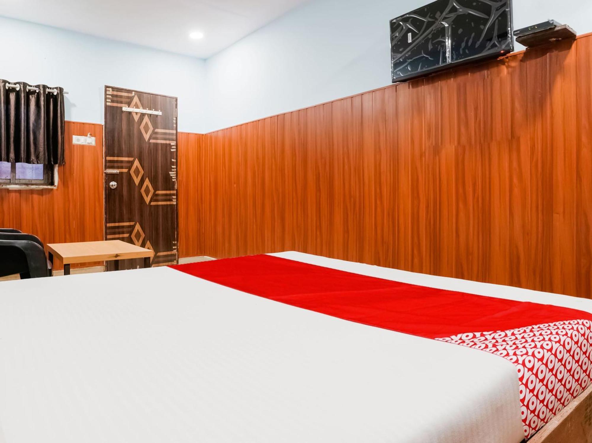 Hotel O Spotlight Thána Kültér fotó