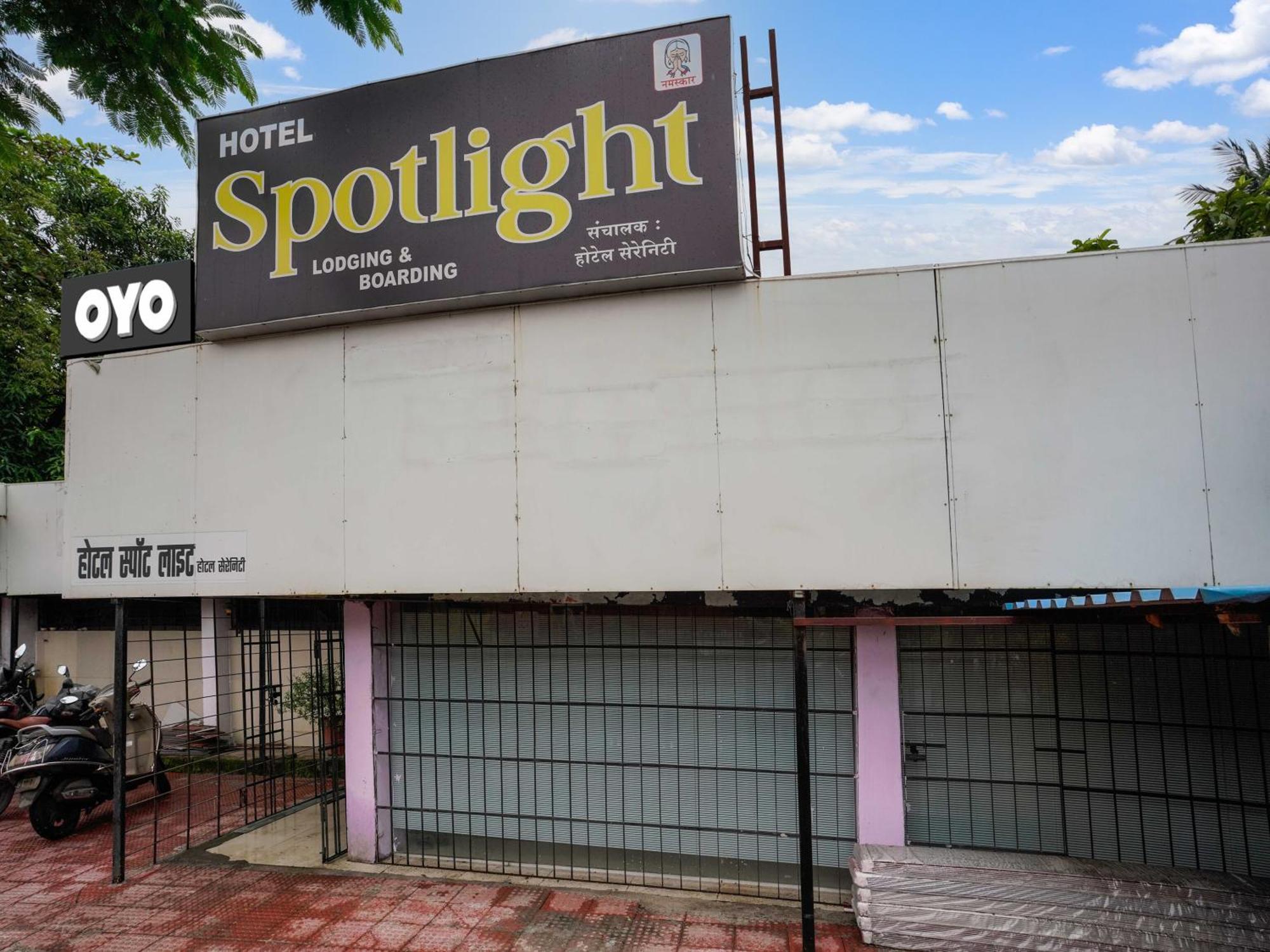 Hotel O Spotlight Thána Kültér fotó